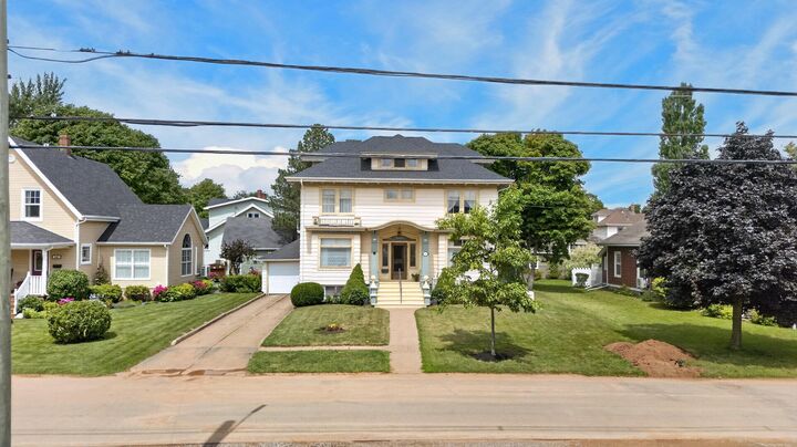 Property Photo: 161 Fitzroy Street PE C1N 1H2