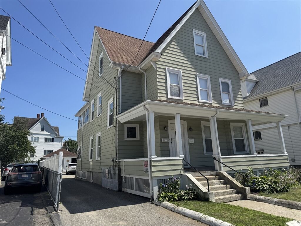Property Photo:  95 Waverly St  MA 02149 