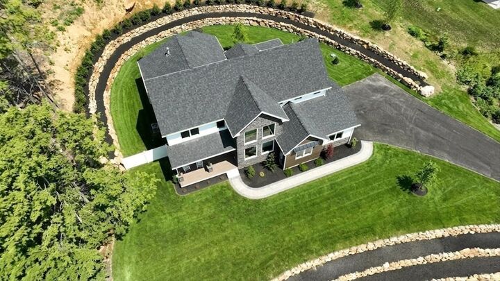 Property Photo:  25 Indian Rock Road  NH 03110 