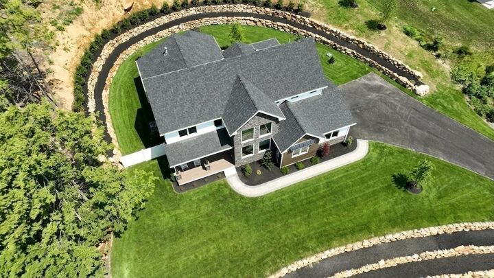 Property Photo:  25 Indian Rock Road  NH 03110 