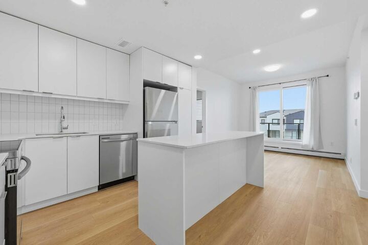 Property Photo: 8500 19 Avenue SE 1313 AB T2A 0M8