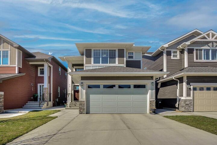 Property Photo:  50 Saddlestone Place NE  AB T3J 0Z6 