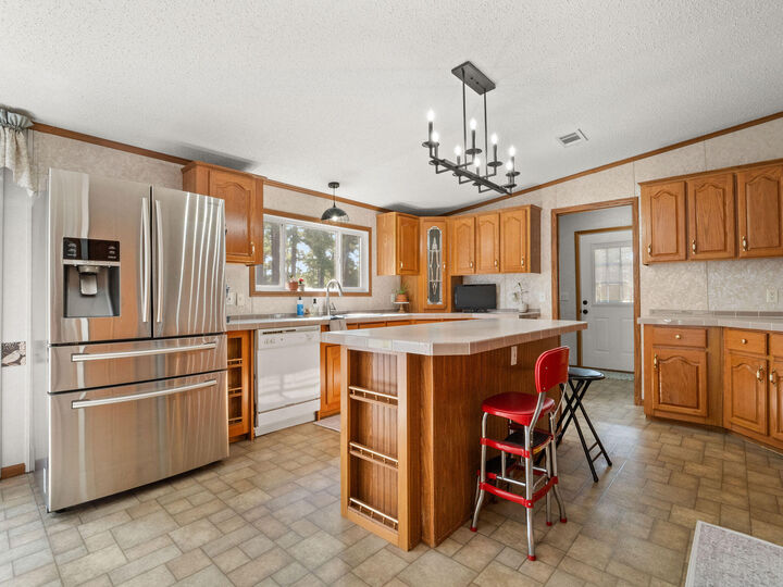 Property Photo:  114 Pat Patterson  LA 71403 