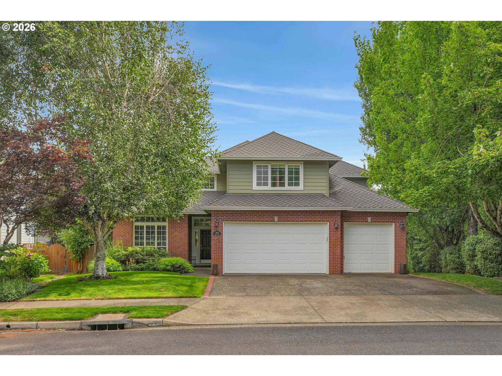 Property Photo: 3432 Chelan Dr OR 97068