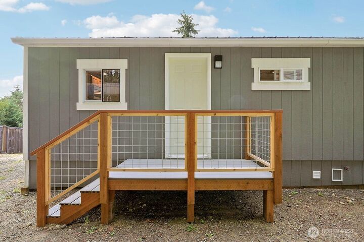 Property Photo: 141 Blueberry Hill Road WA 98365