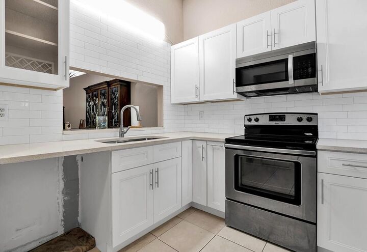 Property Photo:  11665 NW 45th Street 11665  FL 33065 
