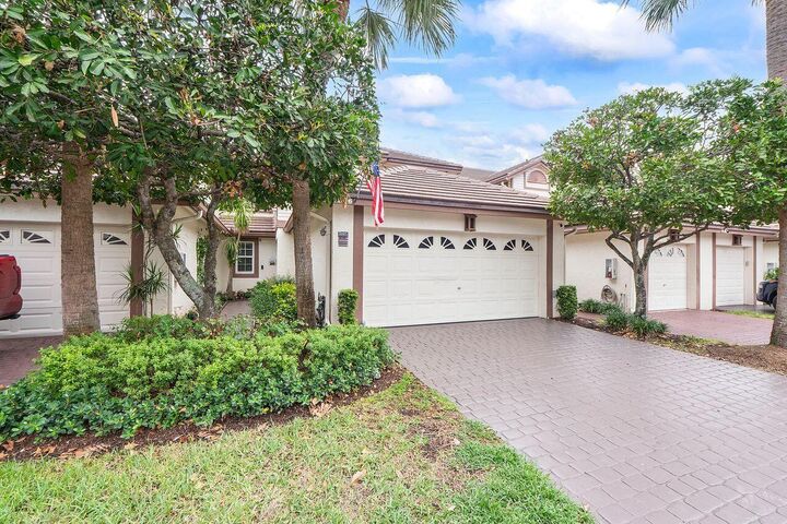 Property Photo: 11606 NW 19th Drive FL 33071