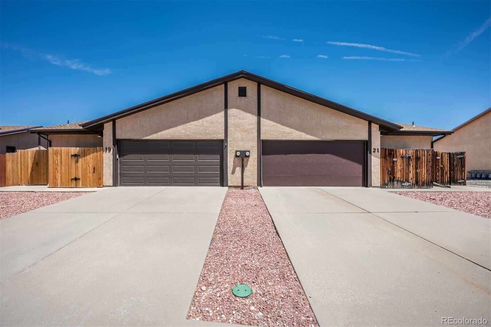 Property Photo:  19 Pineridge Court  CO 81001 