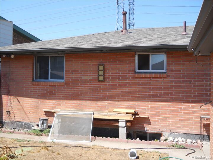 Property Photo:  736 S Kearney Street  CO 80224 