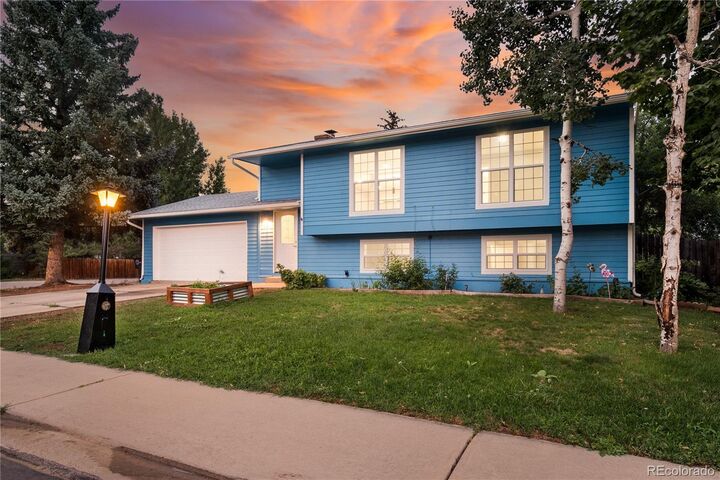 Property Photo:  2244 Grant Street  CO 80501 