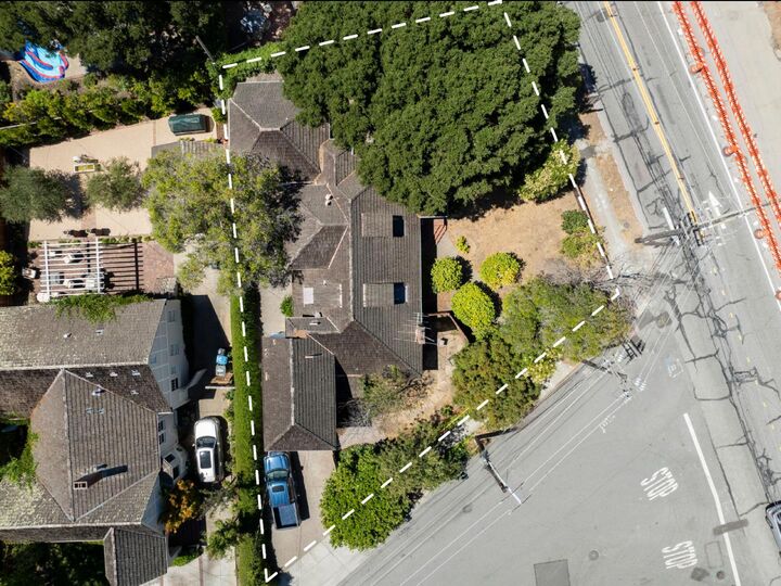 Property Photo:  4 Warren Road  CA 94401 