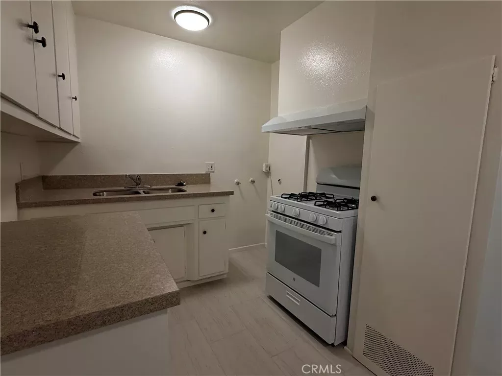 Property Photo:  248 Redwood  CA 92821 