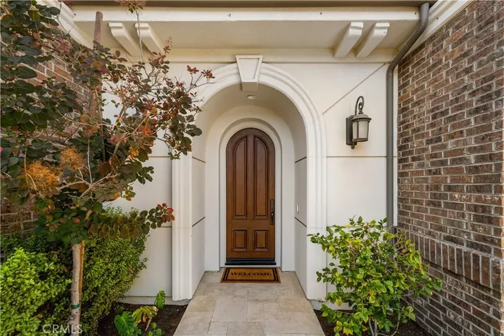 Property Photo: 1151 Summit Oak CA 92679