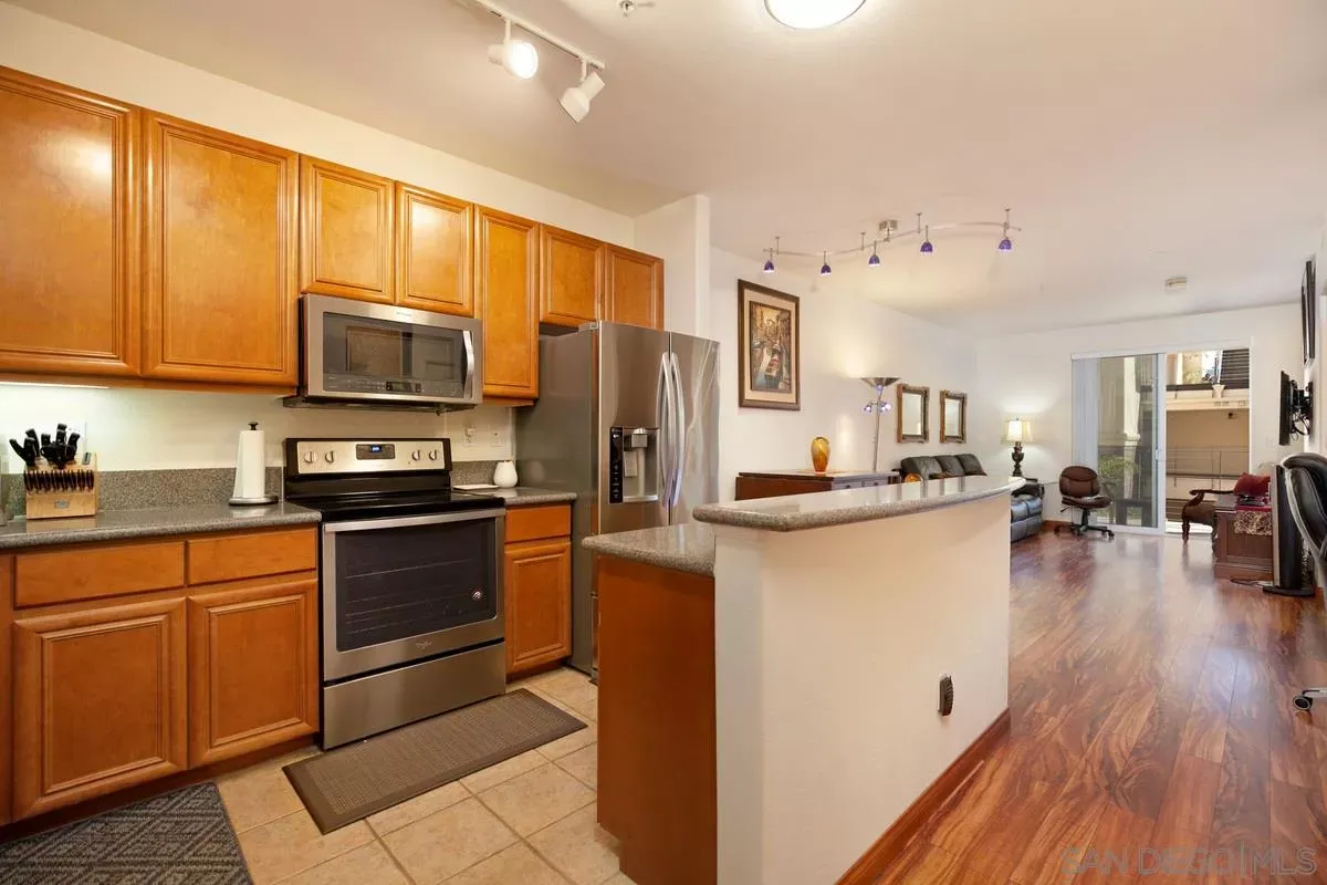 Property Photo: 350 K Street 413 CA 92101