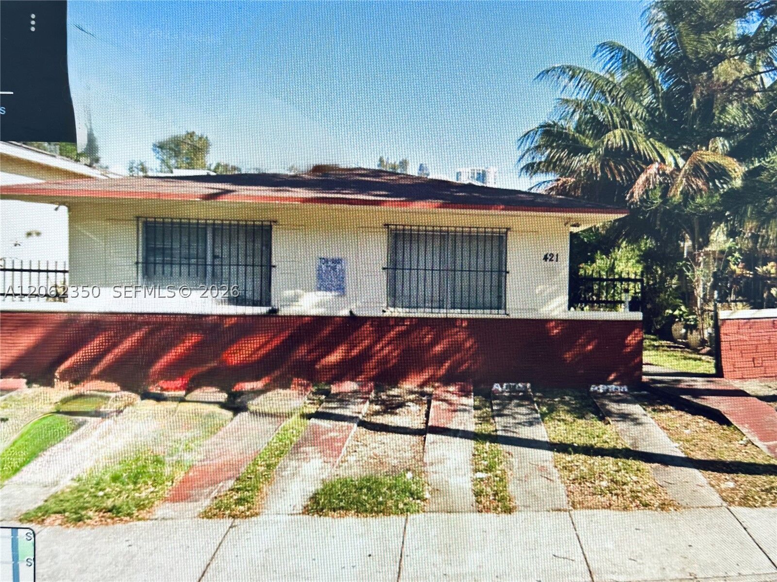 Property Photo:  421 SW 9th Ave  FL 33130 