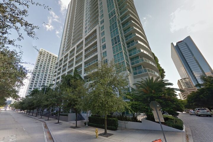 Property Photo: 951 Brickell Ave 409 FL 33131