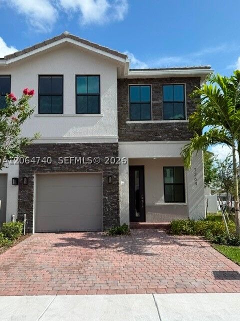 Property Photo: 7264 SW 46 7264 FL 33314