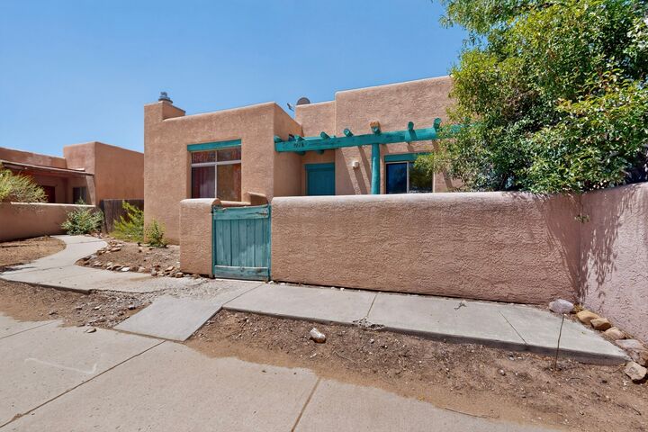 Property Photo: 3928 Paseo Del Sol NM 87507