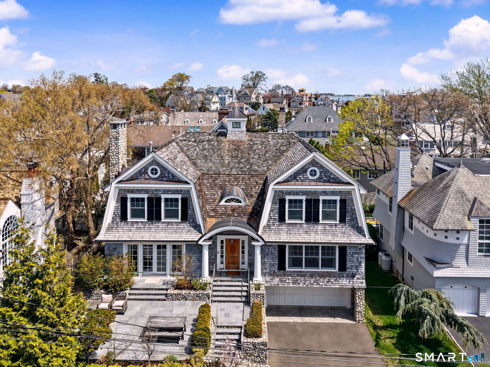 Property Photo:  34 Nearwater Road  CT 06853 