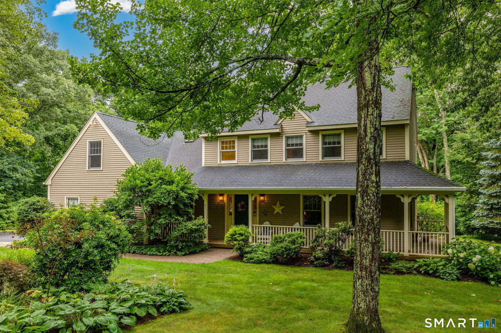 Property Photo:  31 Knollwood Drive  CT 06057 