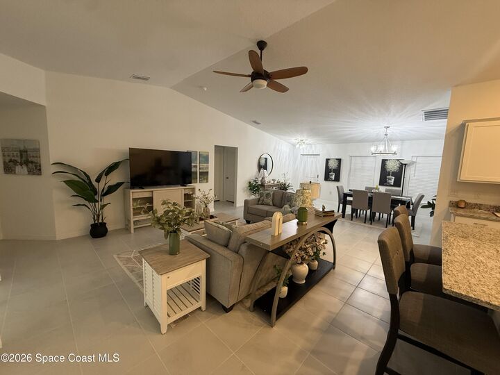 Property Photo: 518 Santo Domingo Avenue SW FL 32908