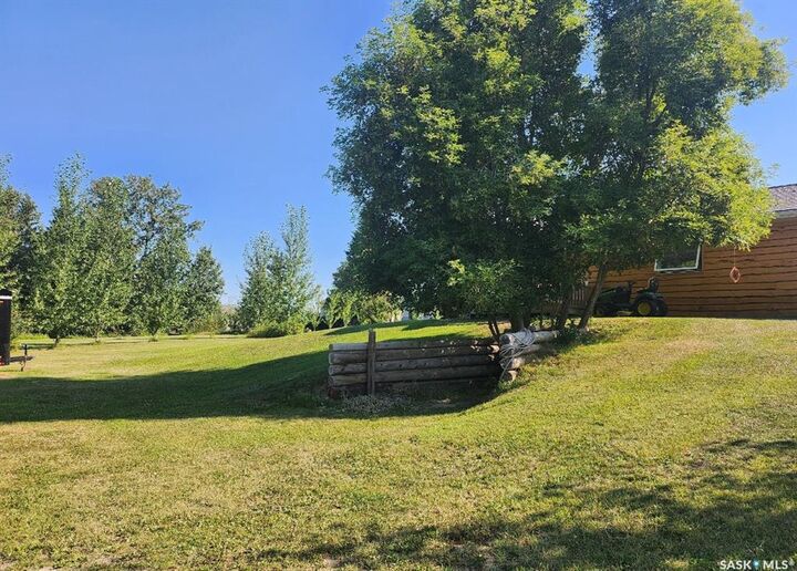 Property Photo:  112 3rd Avenue S  SK S0J 0E0 