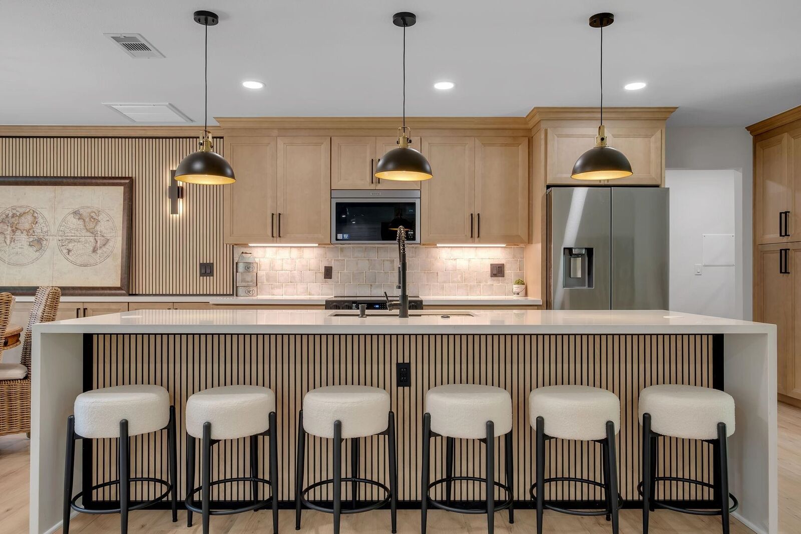 Property Photo: 422 Waverly Road FL 32312
