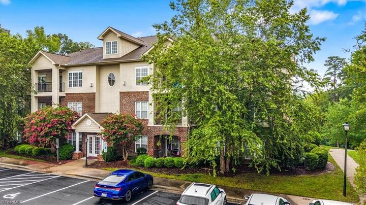 Property Photo: 200 Lennox Drive 3B NC 27282