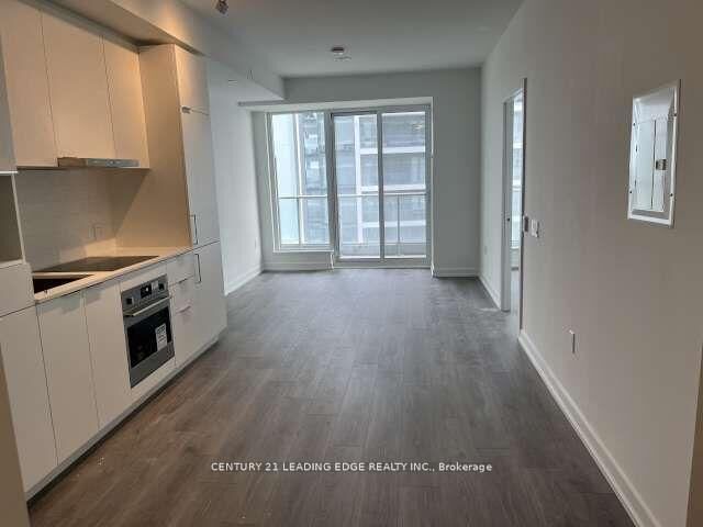 Property Photo: 7 Golden Lion Heights N2906 ON M2M 0C1