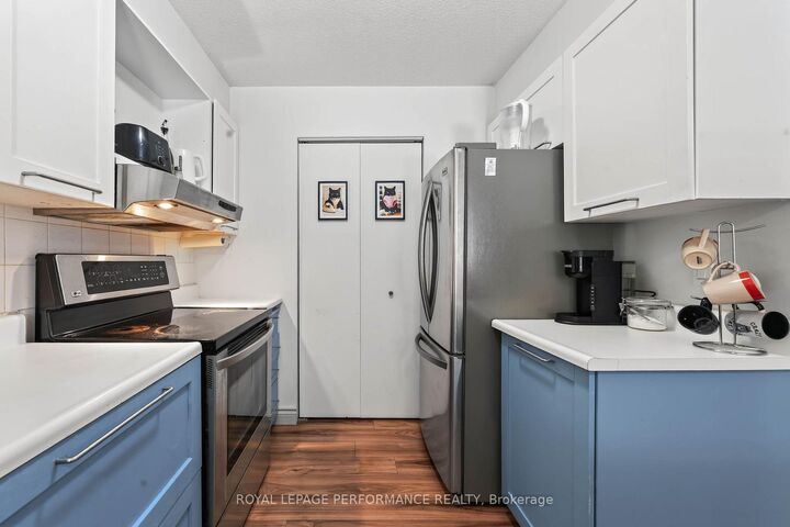 Property Photo:  1589 St Bernard Street 502  ON K1T 3H7 