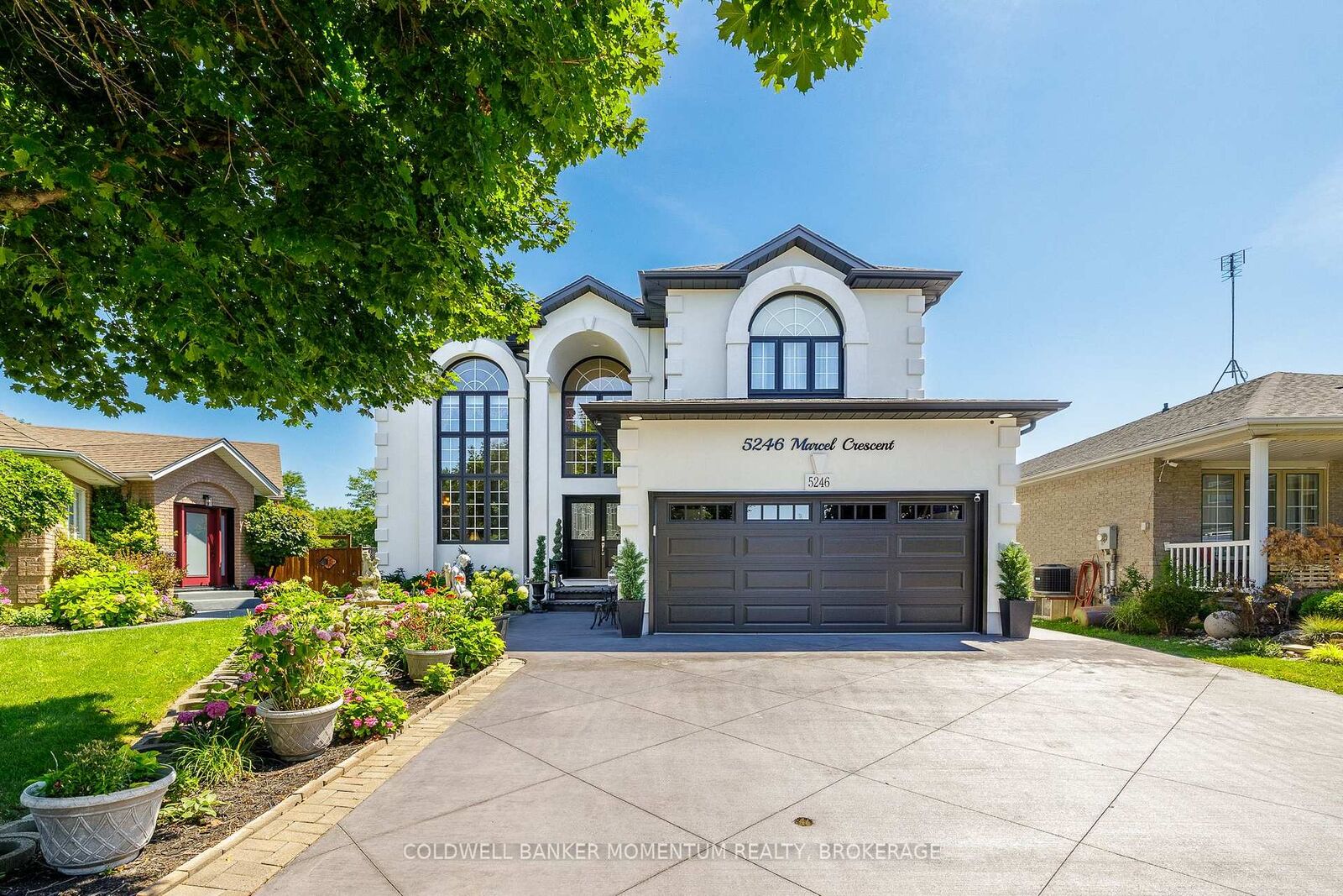 Property Photo: 5246 Marcel Crescent ON L2E 7M5