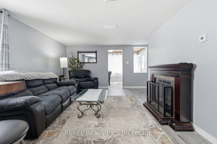 Property Photo: 149 Knoll Street ON L3K 5B2