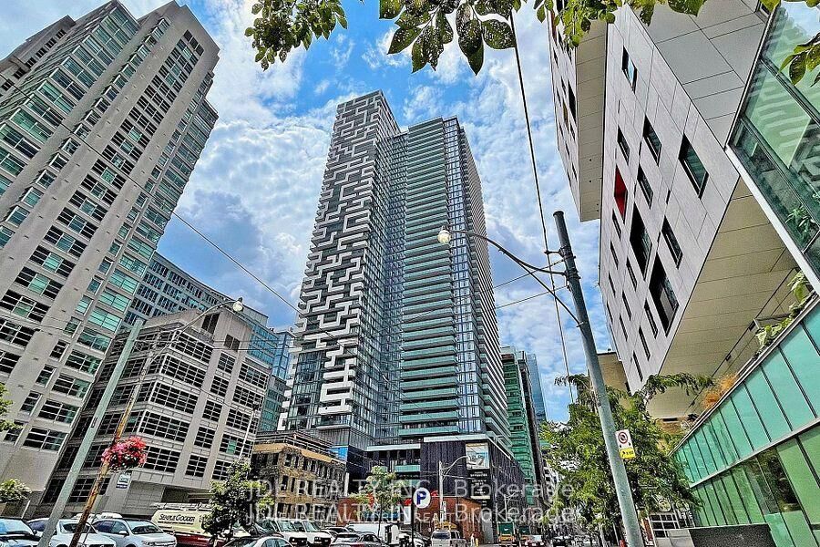 Property Photo:  25 Richmond Street E 408  ON M5C 0A6 