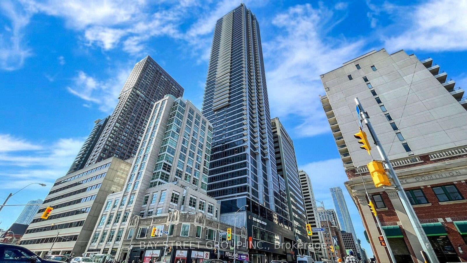 Property Photo:  395 Bloor Street E 4206  ON M4W 0B4 