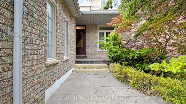 Property Photo: 164 Anthony Avenue ON L4Z 3V3