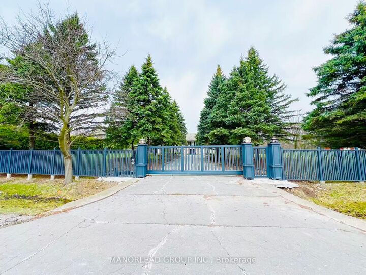 Property Photo: 270 Greenbrooke Drive ON L4L 8L1