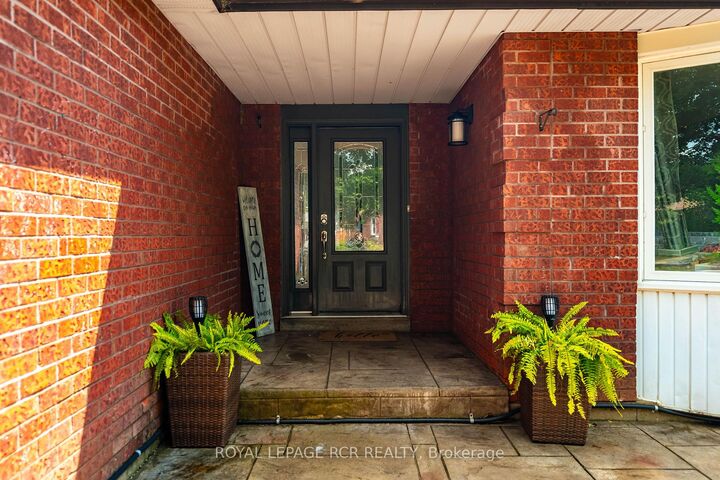 Property Photo: 113 Meadow Drive ON L9W 4J7