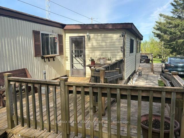 Property Photo: 21 Maple Grove Village Road ON N0C 1B0