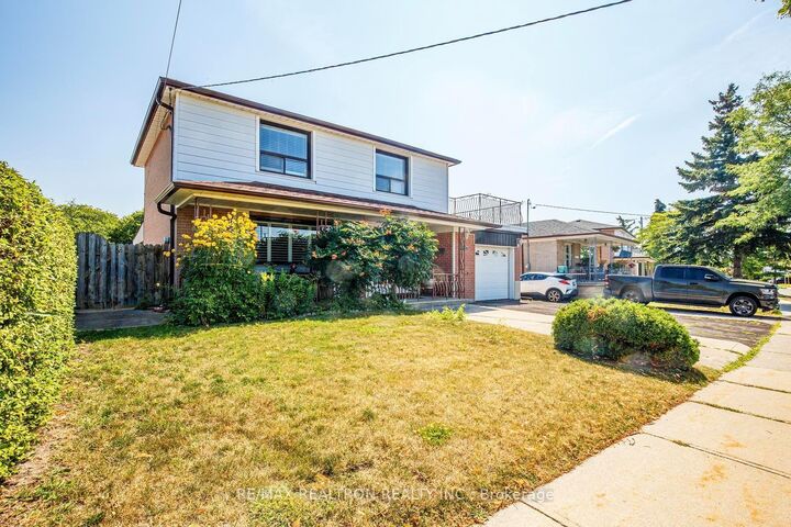 Property Photo: 115 Hullmar Drive ON M3N 2E5