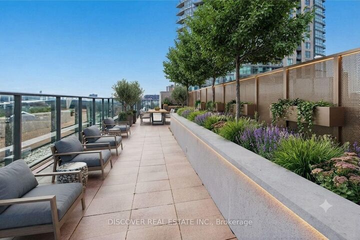 215 Fort York Boulevard 2609 — photo 1
