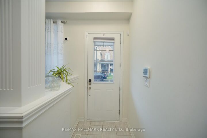 Property Photo:  4 Hickling Lane  ON L1T 0N6 