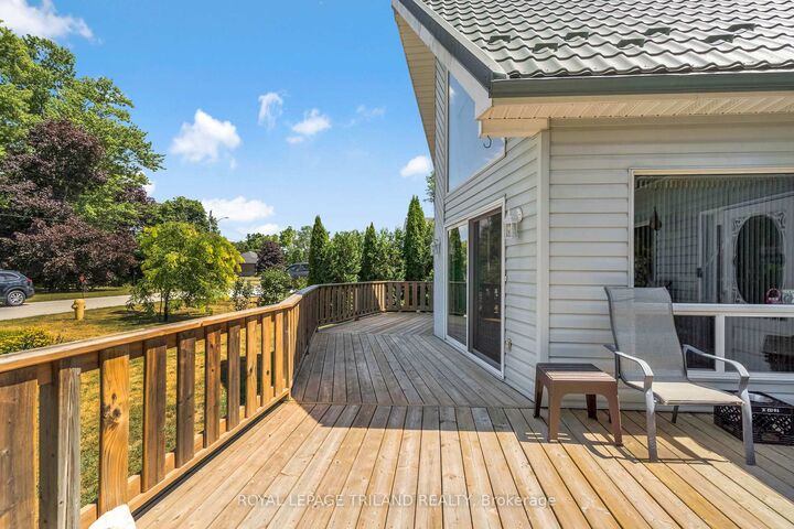 Photo de la propriété:  23 Durham Street  ON N0L 1Z0 