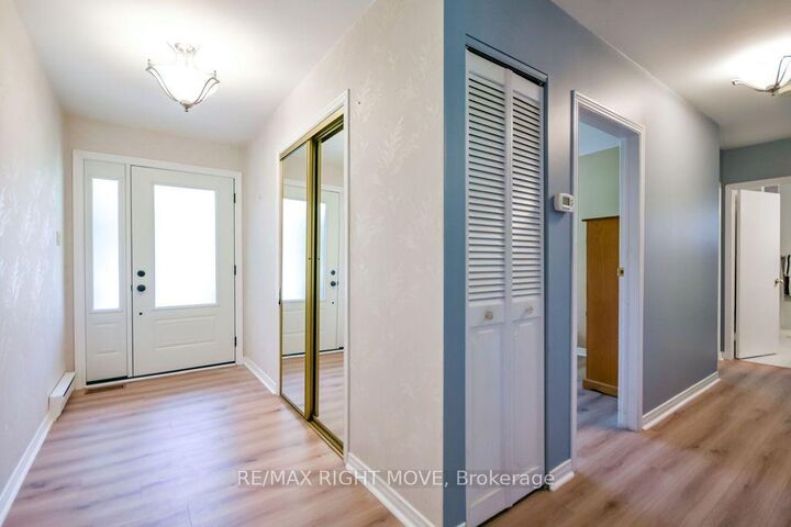 Property Photo: 3263 Shoreview Drive ON L0K 2B0