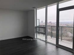 Property Photo:  160 Flemington Road 1513  ON M6A 1N6 
