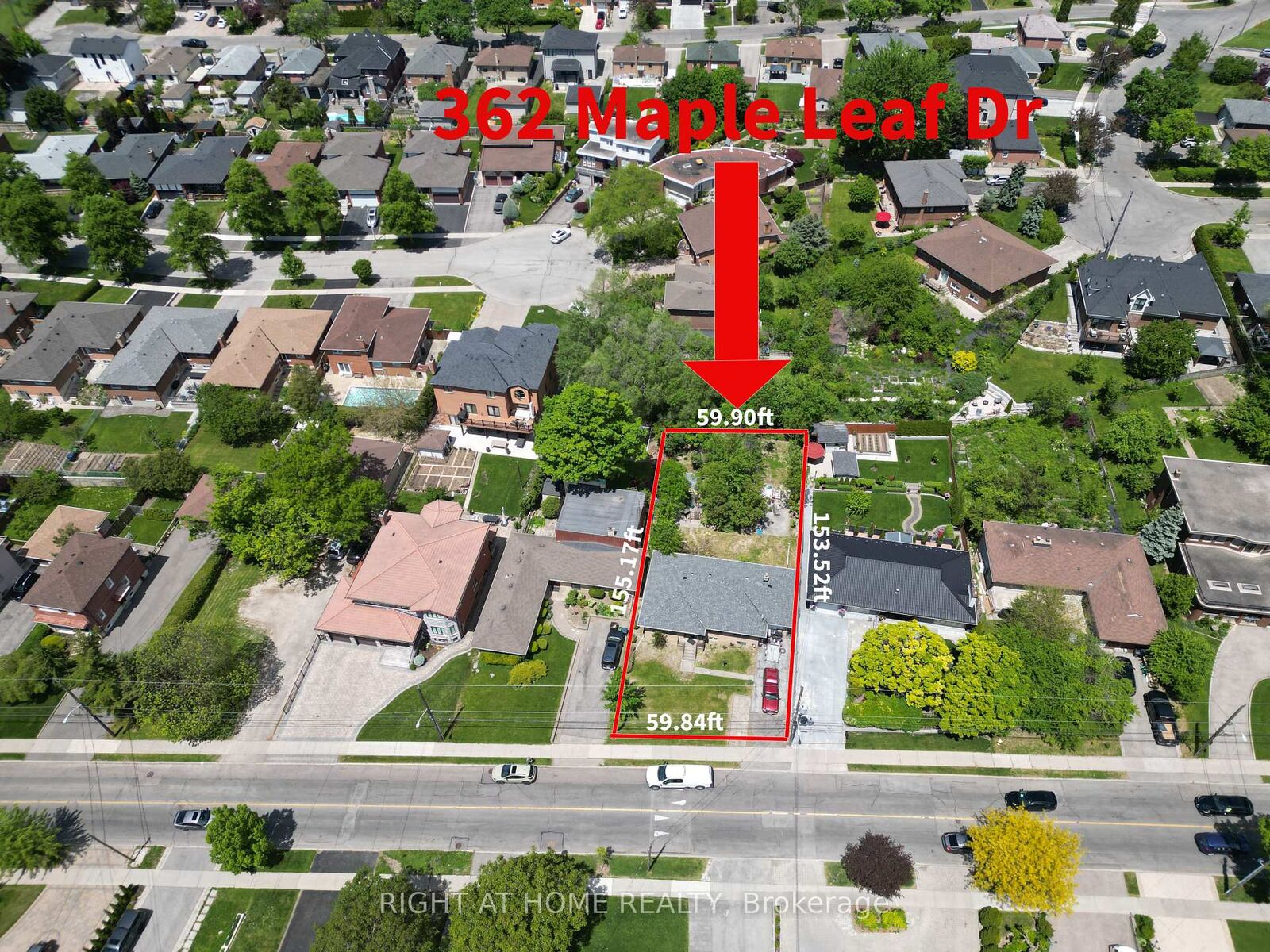 Property Photo: 362 Maple Leaf Drive ON M6L 1P4