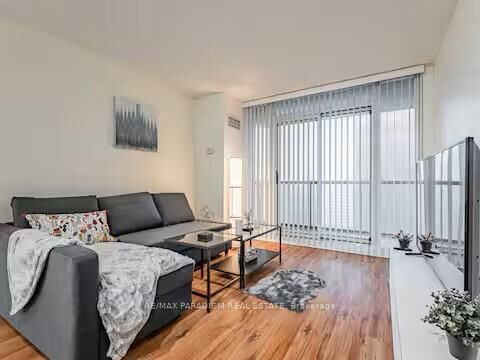 Property Photo:  30 Grand Trunk Crescent 3703  ON M5J 3A4 