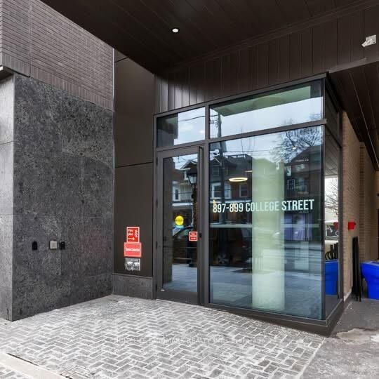 Photo de la propriété:  899 College Street 615  ON M6H 1A1 