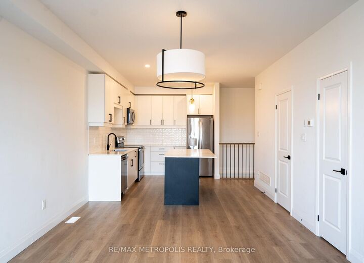 Property Photo: 3900 Savoy Street 121 ON N6P 0E3