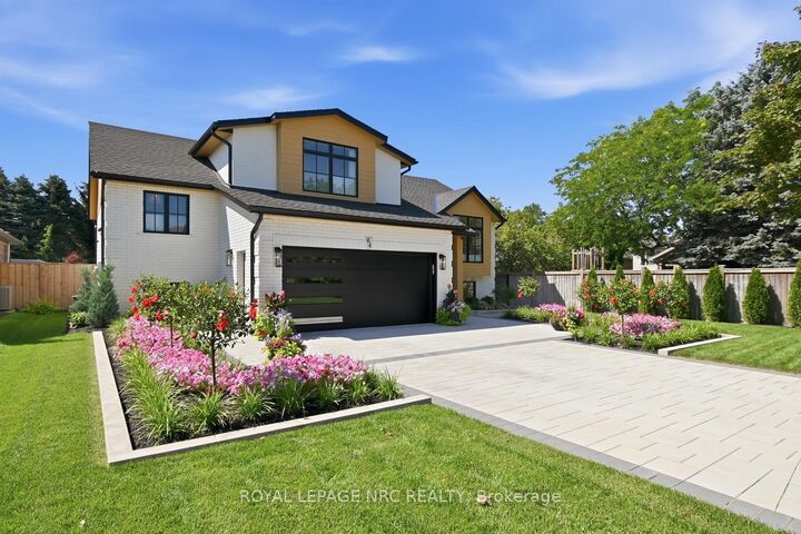 Property Photo: 64 Sandra Drive ON L0S 1C0