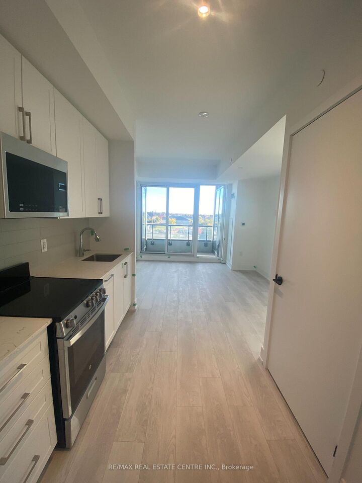 Photo de la propriété: 2450 Old Bronte Road 417 ON L6M 5P6